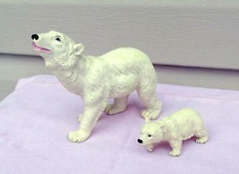 New Lot of 2 Mama Bear &amp; Cub White Heavy Resin Defined Features 5.5x4.5 &amp; 3x2.5&quot; - £11.90 GBP