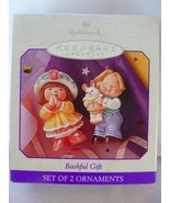 Hallmark Ornament, Bashful Gift, 2 Piece Spring Easter, Christmas, NIB, B2 - $101.31 MXN