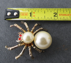 Vtg Spider Brooch Pin Brilliant Gold Tone Red Faux Pearls Red Enamel Eyes 1.75&quot; - £7.62 GBP