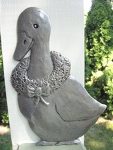 Christmas Holiday Goose Drake Duck Metal Art Wall Plaque 9 ½&quot; X 6 ½&quot; Vintage - £22.70 GBP