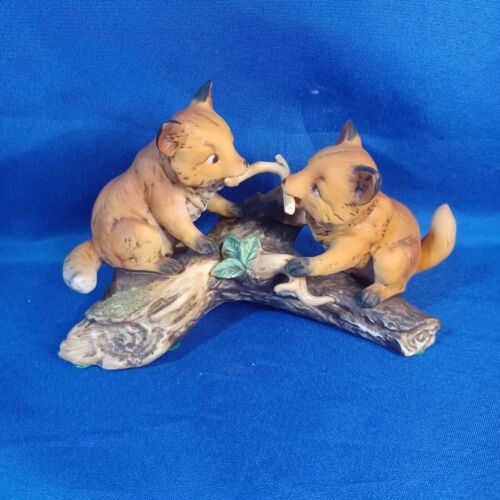 Primary image for HOMCO VINTAGE 1981 MASTERPIECE PORCELAIN BABY FOXES FIGURINE
