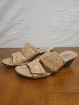 Siesto Meucci Beige Cork Sandals Low Heel Open Toe Shoes Size 7 M - £19.42 GBP