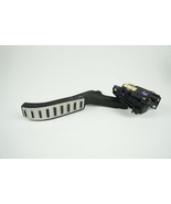 2003-2006 porsche cayenne 955 accelerator pedal gas throttle 7L0 723 507 - $1,188.24 MXN