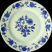 Collector&#39;s Plate - Tree of Life Motif in Blue - Shenango China - Vintage - £21.45 GBP