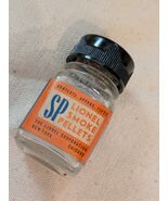 Vintage Lionel Smoke Pellets Bottle 22 Pellets - $14.53