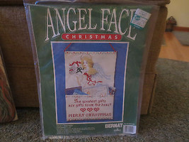 Bernat ANGEL FACE Christmas CARD HOLDER Cross Stitch SEALED Kit 95-4016-00 - £5.49 GBP