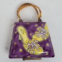 Vintage Handbag Shoe Pill Box Container 2 Inch Mag Close - $21.00 Vintage Handbag Shoe Pill Box Container 2 Inch Mag Close - $21.00