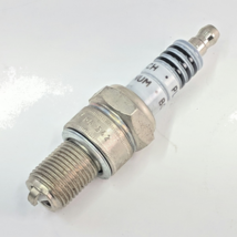 4x Bosch WR5CP Fits VW Transporter Caravelle T3 Mazda REPU Platinum Spar... - $21.57 4x Bosch WR5CP Fits VW Transporter Caravelle T3 Mazda REPU Platinum Spar... - $21.57