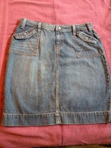 Tommy Hilfiger short denim skirt size 10, zipper front, buttoned pockets - £19.65 GBP