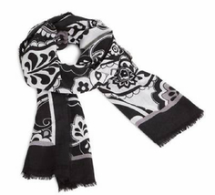 NWT Vera Bradley Soft Wool Scarf in Midnight Paisley  MSRP $58.00 - £20.10 GBP