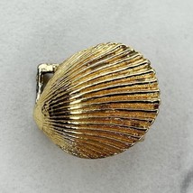 Vintage Gold Tone Seashell Belt Buckle Piece - £5.17 GBP