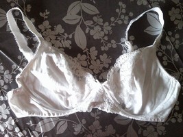 secret possession NON Wire  bra uk 38D  usa 38D  euro 85D   france 100D - $9.01