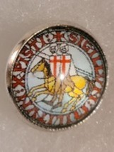 Knight Templar&#39;s on Horse with Shield Lapel Pin  - £7.18 GBP