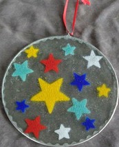 Beautiful Textured Glass Christmas Tree Ornament - Vgc - Colorful Cute Ornament - £11.64 GBP