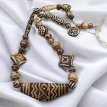 South Asian Burmese Old Pumtek Pyu beads Long necklace rare patterns - £164.77 GBP