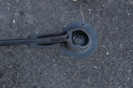 2007 NISSAN 350Z REAR UNDER CROSS MEMBER BAR SUPPORT W/ BUSHING C421 image 4