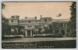 Hyde Park NY Summer White House Home of Franklin D Roosevelt Postcard E23 - £4.75 GBP