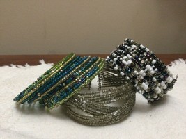 Lot of 3 Glass Seed Bead Bracelets Adjustable Memory Wire 5X Boho Coil Wrap - £19.84 GBP
