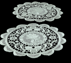 Set 4 pcs White Vintage Style Napkins Embroidered Richelieu round 12&#39;&#39; - £47.05 GBP