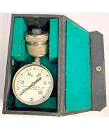 Vintage Marsh Instrument Co. 100 PSI Max Pressure Gauge [e-07] - $275.97 MXN