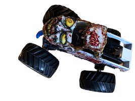 Hot Wheels MONSTER JAM Monster Truck ZOMBIE 1/64 - £11.83 GBP