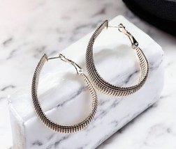 Chic textured hoop earrings for women – lightweight, trendy, and perfect... - $110.53 MXN