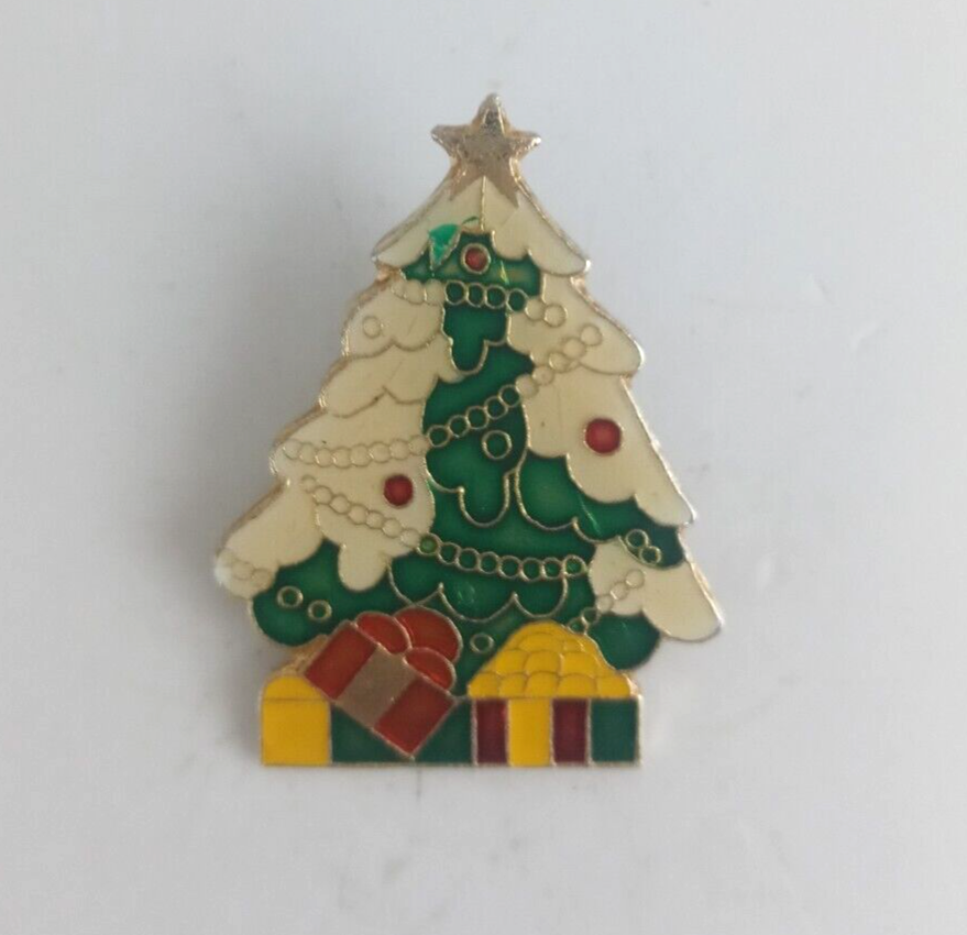 Vintage Christmas Tree With Presents Enamel Lapel Hat Pin - $8.42