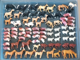 Miniature Plastic Horses Cows Sheep Lot of 80 Counters Toy Farm Animals - £23.73 GBP