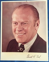 1976 President Gerald Ford Color Photo 8x10 7JA74G0013 No COA Signed - £45.49 GBP