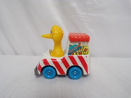 ORIGINAL Vintage 1983 Playskool Sesame Street Big Bird Metal Popcorn Truck - $9.89