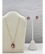 Beautiful Red Butterfly Set - $473.21 MXN