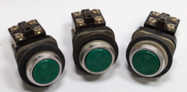 Lot of 3 Vintage Allen-Bradley 800T-A1M Green Flush Head Push Button Swi... - €51,03 EUR