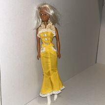 Random Barbie Doll In Vintage Yellow Outfit With White Boots E4 - $19.16
