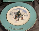 1978 Avon Christmas Plate &quot;Trimming The Tree&quot; by Enoch Wedgwood, England - £7.44 GBP