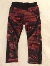 Danskin Now Activewear Jr. Wm S 4-6 Geometric Capri Leggings w/Mesh Red Pink Blk - £12.64 GBP