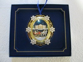 2004 White House Holiday Christmas Ornament 3D Sleighing Scene Snow - £11.67 GBP