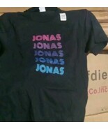 Funny Jonas Repetative Text Tshirt Size Medium Mens Black  - $17.82