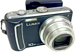 Panasonic LUMIX DMC-TZ5 9.1MP Compact Digital Camera, w/Charger, Case, 8... - $1,573.10 MXN