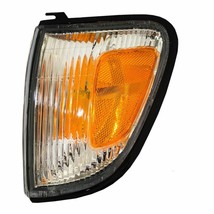 TOYOTA TACOMA 1998 1999 2000 LEFT DRIVER CORNER LIGHT TURN SIGNAL LAMP - £19.88 GBP