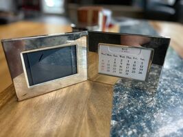 Vintage picture frame / calendar - $24.75