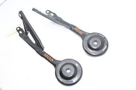 10-13 LEXUS IS250C REAR CROSSMEMBER BRACKETS PAIR Q5346 image 4