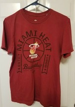 Vintage Miami Heat Adidas Red T-shirt Basketball Size S  - $11.64