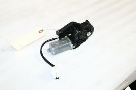 2008-2011 MERCEDES W204 C300 FRONT PASSENGER RH SEAT RECLINE ADJUST MOTOR J9835 image 2