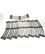 VINTAGE LIONEL 027 GAUGE 3 RAIL  - 9 PIECES OF CURVED TRACK - BLACK TIES - $31.88 CAD