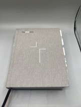 The Jesus Bible, NIV Edition, Cloth Over Board, Gray Linen, Comfort Print - £14.49 GBP