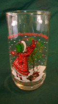 VINTAGE HOLLY HOBBIE PICKING HOLLY BERRIES COCA-COLA LOGO GLASS from 1982 - £15.42 GBP