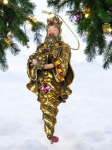 Vintage Nativity Wise Men Christmas Tree Ornament Gold Tone Jeweled King - £15.80 GBP