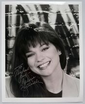 Valerie Bertinelli Signed Autographed Glossy 8x10 Photo - $25.00