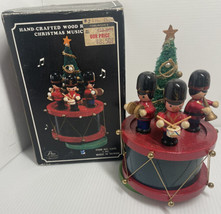 RARE 3 DRUMMER BOYS WOOD REVOLVING Christmas Music box wood  hand crafte... - $13.56