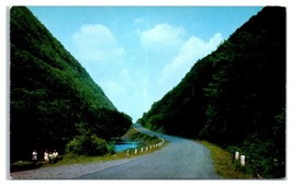 Stony Clove Notch Devil&#39;s Tombstone Catskill Mountains New York Unused Postcard - £11.79 GBP